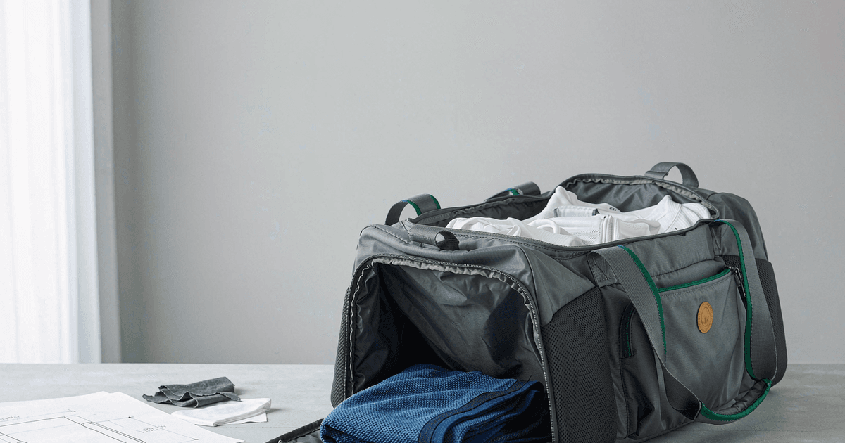 gym-bag-wet-pocket-design