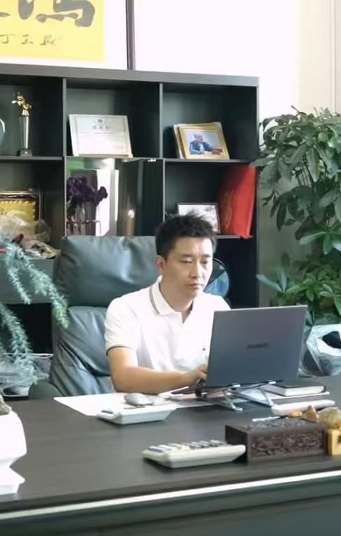 Lei Chai - Your Product Consultants